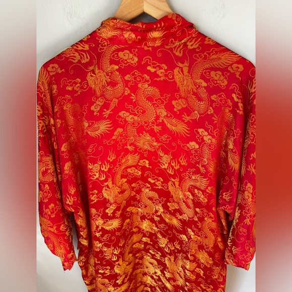 Golden Dragon Full Length Vintage Robe- red with gold embellishments- Sz large - Picture 4 of 12